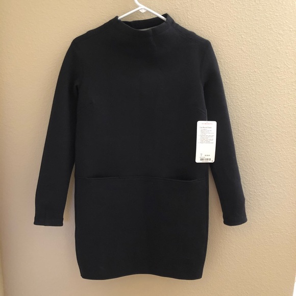 Lululemon City Bound Dress - Picture 2 of 8